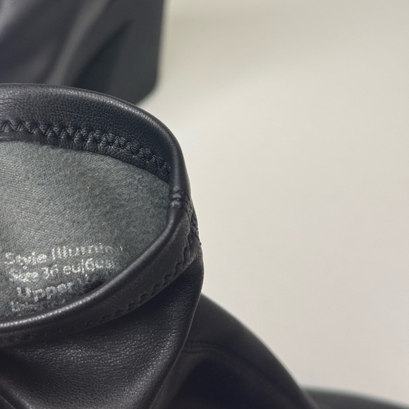 New years CLOSEOUT Naked Wolfe Ankle Boot sz 6 - Picture 7 of 7